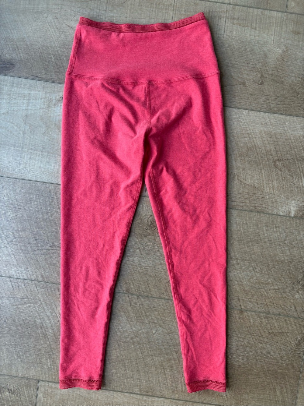 NWOT Beyond Yoga Allure Spacedye Lace Trim Leggings. Red Ash Heather. Size M - Picture 10 of 11